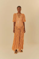 vestido longo babado tule